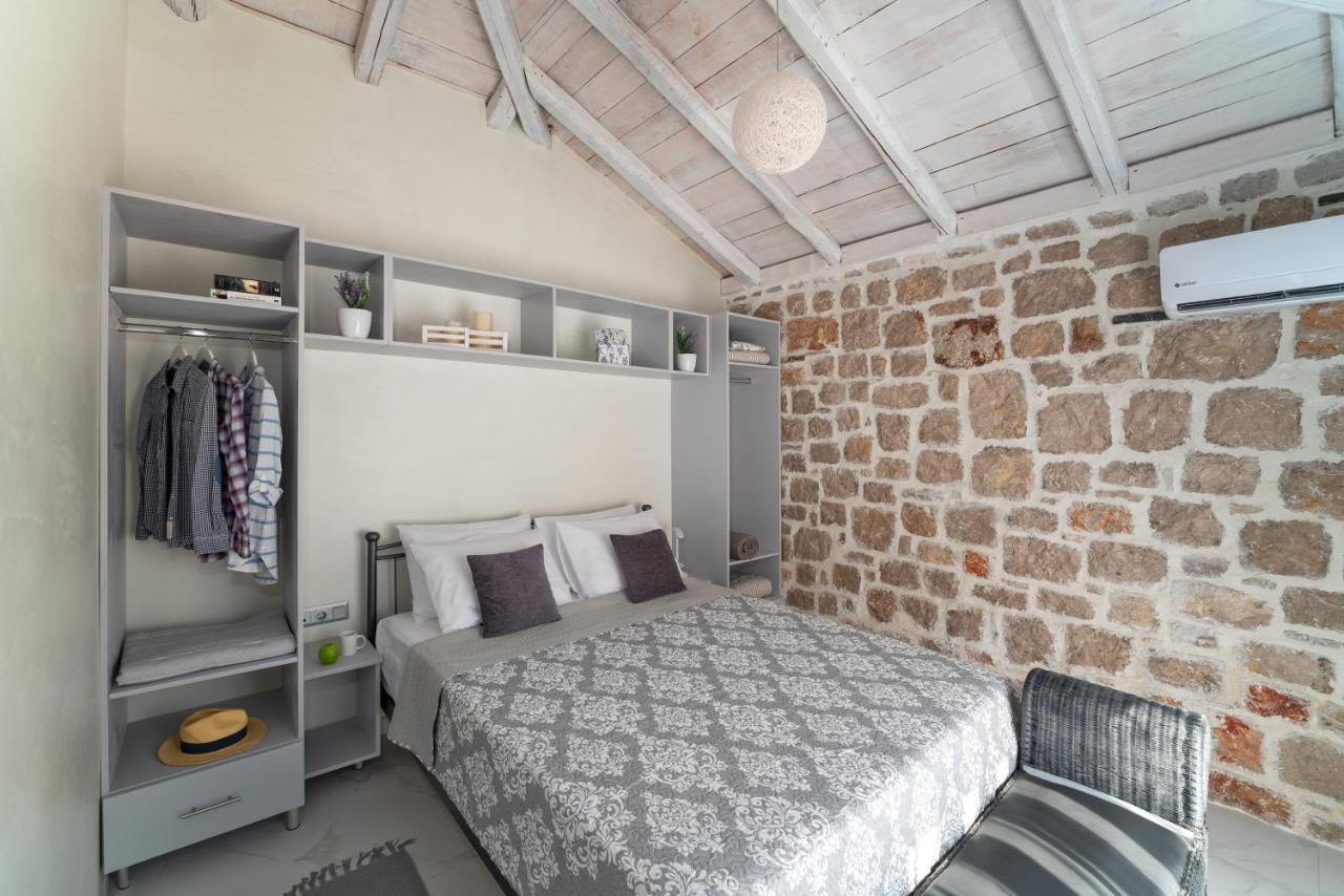 Agrotopia Holiday home *